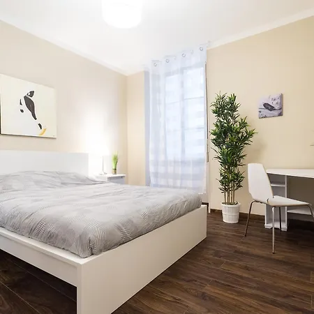 Apartament Chocolate-Spacious, Cosy 2-Br Nicea